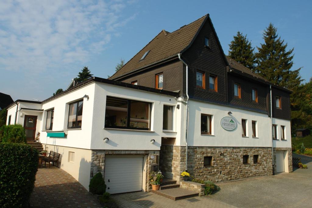 Haus Hesseberg 호텔 메데바흐 객실 사진
